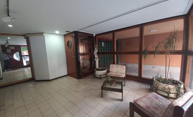 Departamento piso completo en barrio Norte