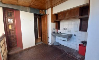 Departamento piso completo en barrio Norte