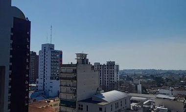 ***NUEVO PRECIO*** Impecable Depto 3 amb al frente con balcón y baulera- PLENO CORAZON DE QUILMES!!