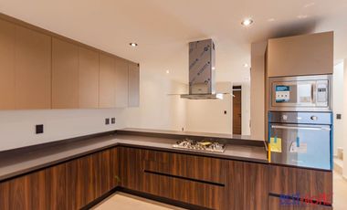 Casa en Renta en Villa Magna, Campanario Norte - Acabados de Alta Gama