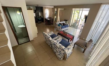 EXCELENTE DEPARTAMENTO  CON TERRAZA en Costa Azul