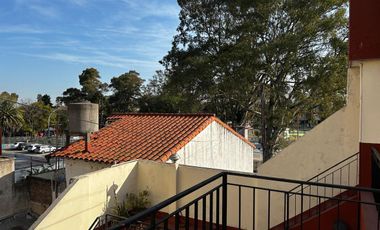 Casa en  Lanus - venta