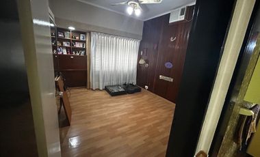 Casa en  Lanus - venta