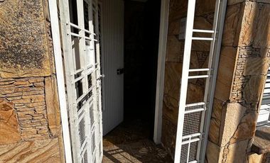 Casa en  Lanus - venta