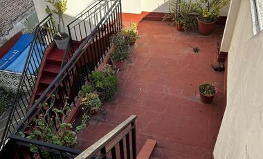 Casa en  Lanus - venta