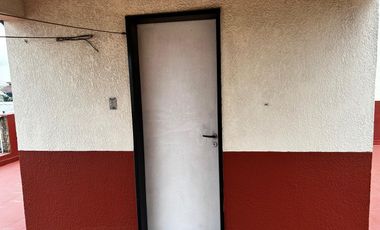 Casa en  Lanus - venta