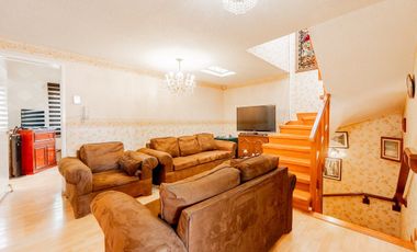 Casa en venta en Valle Dorado