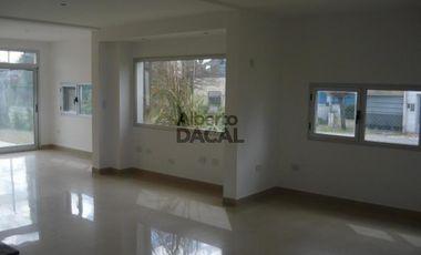 Casa en Venta en 53/5 y 6 Villa Elisa - Alberto Dacal Propiedades