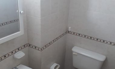 Departamento 4 ambientes con balcón y cochera San Miguel Apto Credito