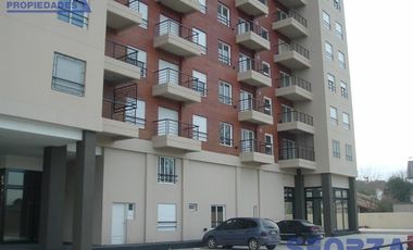 Departamento 4 ambientes con balcón y cochera San Miguel Apto Credito