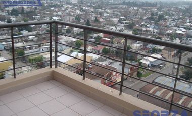 Departamento 4 ambientes con balcón y cochera San Miguel Apto Credito