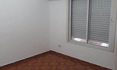 Departamento 4 ambientes con balcón y cochera San Miguel Apto Credito