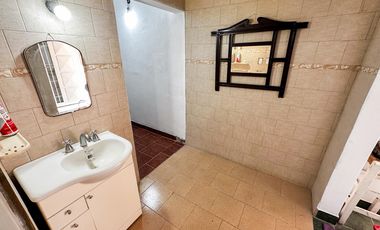 Venta Casa dos dormitorios. Coronel Dominguez.