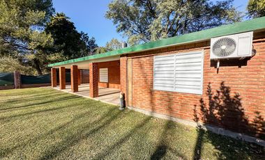 Venta Casa dos dormitorios. Coronel Dominguez.