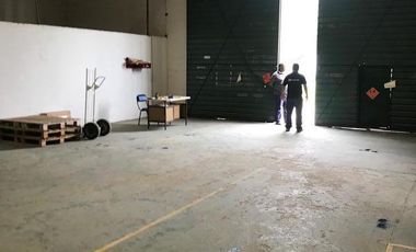 Venta y Alquiler - Nave Industrial - Villa Rosa
