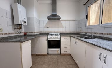 Departamento en Haedo 3 ambientes con cochera