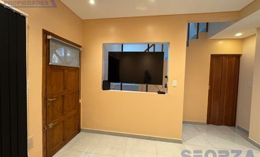 Venta triplex en Barrio cerrado
