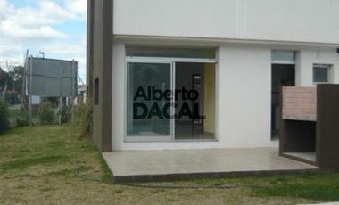 Casa en Venta en 53/5 y 6 Villa Elisa - Alberto Dacal Propiedades