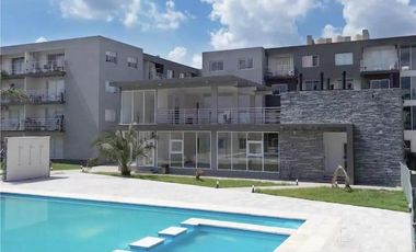 Departamento en Complejo Solares