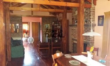 Casa en Venta en 419/Dg 421 Villa Elisa - Alberto Dacal Propiedades