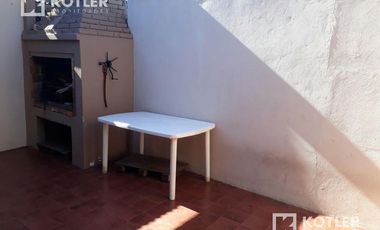 VENTA - Excelente propiedad en excelente estado - Casa - Temperley - 2 dormitorios, garage