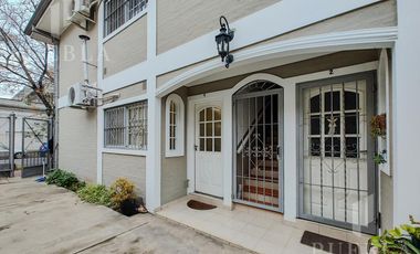 EXCELENTE DEPARTAMENTO DE 3 AMBIENTES CON COCHERA A METROS DEL CENTRO DE LOMAS DE ZAMORA