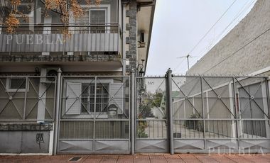 EXCELENTE DEPARTAMENTO DE 3 AMBIENTES CON COCHERA A METROS DEL CENTRO DE LOMAS DE ZAMORA