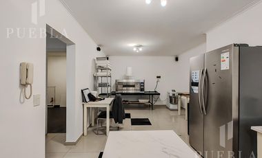 EXCELENTE DEPARTAMENTO DE 3 AMBIENTES CON COCHERA A METROS DEL CENTRO DE LOMAS DE ZAMORA