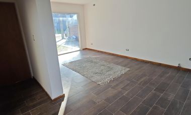 Venta casa 2 dormitorios Funes