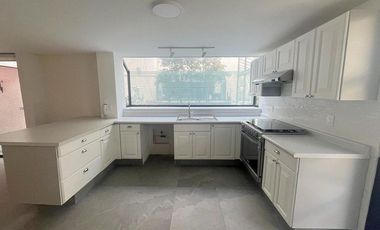 Casa en renta en Paseo de las Lomas