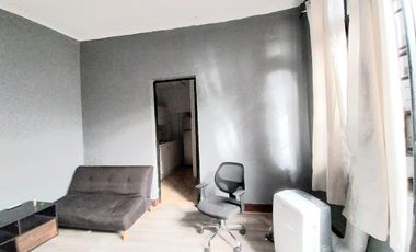 ARRIENDO DE PROPIEDAD CON 3 OFICINAS AL INTERIOR