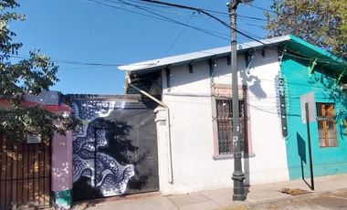 ARRIENDO DE PROPIEDAD CON 3 OFICINAS AL INTERIOR