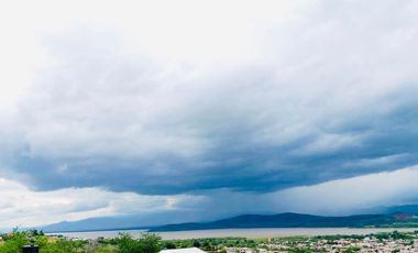 Casa en Villa Corona en Venta