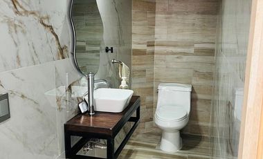 Casa en Villa Corona en Venta