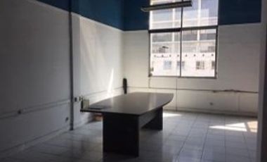 EDIFICIO DE 3 NIVELES EN EL CENTRO DE ANTOFAGASTA