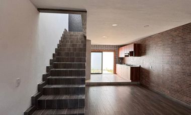 Casa en venta en 14 SUR, BLVD TORRES Y PERIFÉRICO