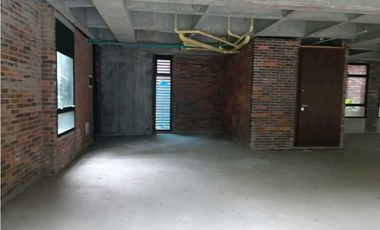 Apartamento Industrial para Diseñar en el corazón de El Poblado