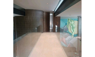 Casa con Estilo y Espectacular vista en Palmas Urbanización Exclusiva