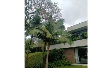 Casa con Estilo y Espectacular vista en Palmas Urbanización Exclusiva