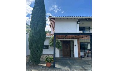 Hermosa Casa Campestre en Copacabana en Parcelacion en venta