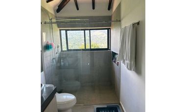 Hermosa Casa Campestre en Copacabana en Parcelacion en venta