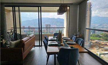 Apartamento moderno en Balsos en Venta