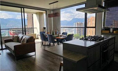 Apartamento moderno en Balsos en Venta