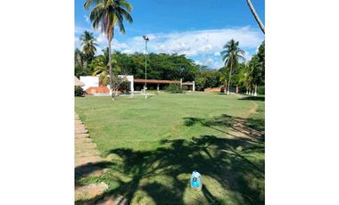 Finca en Santa Fé de Antioquia,  Muy Cerca al Pueblo