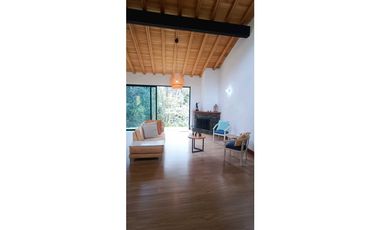 Casa en el Alto del Escobero en Parcelacion super campestre