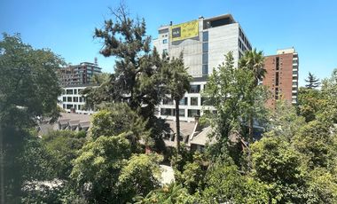 EXCELENTE OFICINA A PASOS METRO LOS LEONES