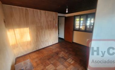 Casa en Quinta Normal ideal para familia numerosa