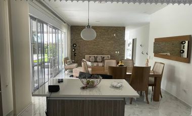 VENTA de CASAS en PEREIRA