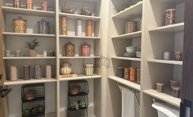 Departamento en renta en Punto Central, San Pedro Garza Garcia, Nuevo León.