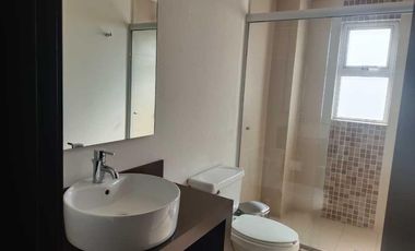 DEPARTAMENTO AMUEBLADO EN RENTA EN VALLE DORADO